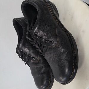 Born Black Leather Oxfords Size 7.5
